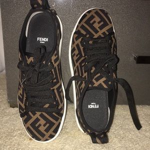 Fendi low top sneaker, women size 38.5